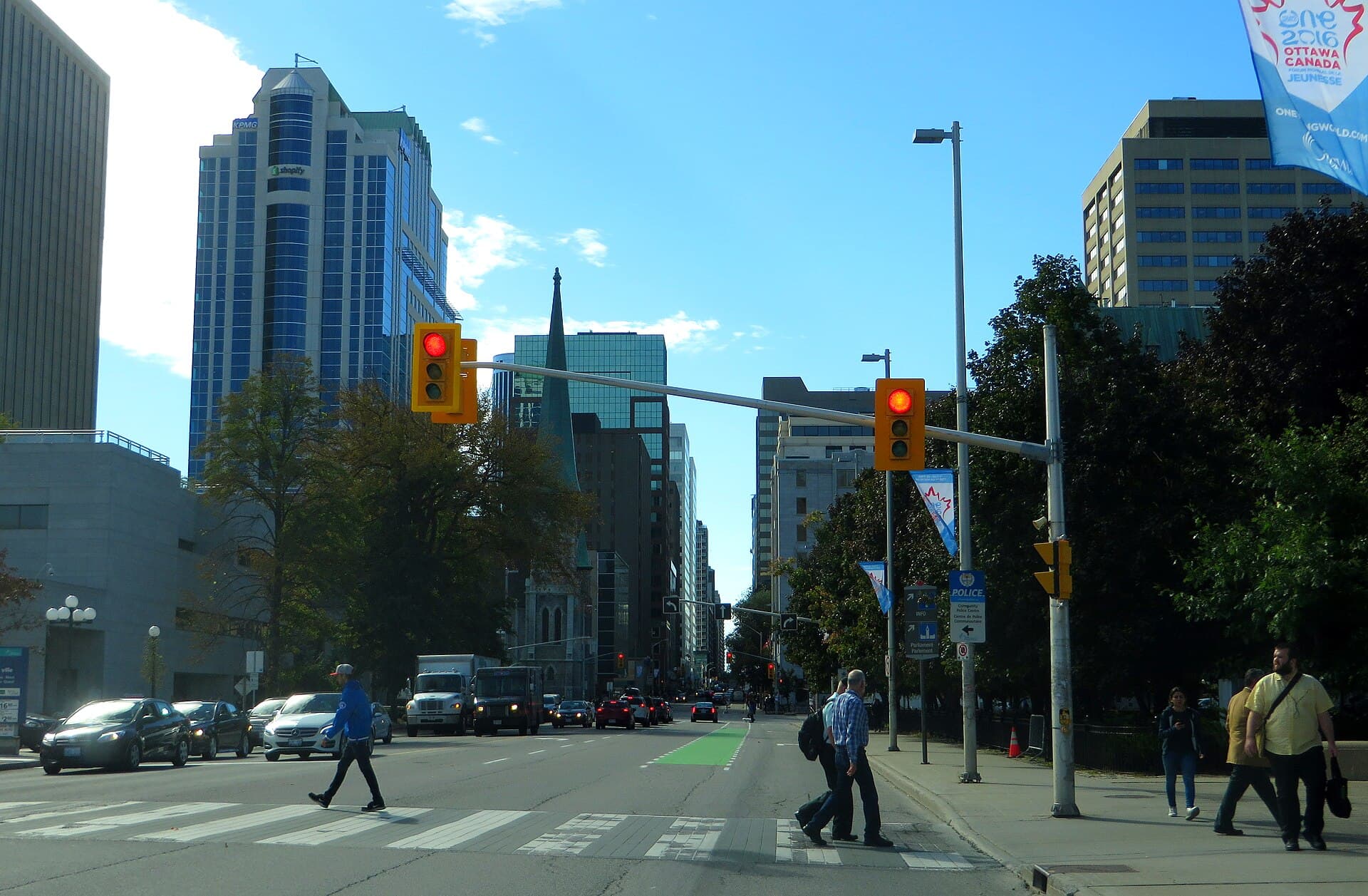 Downtown Ottawa streetscape