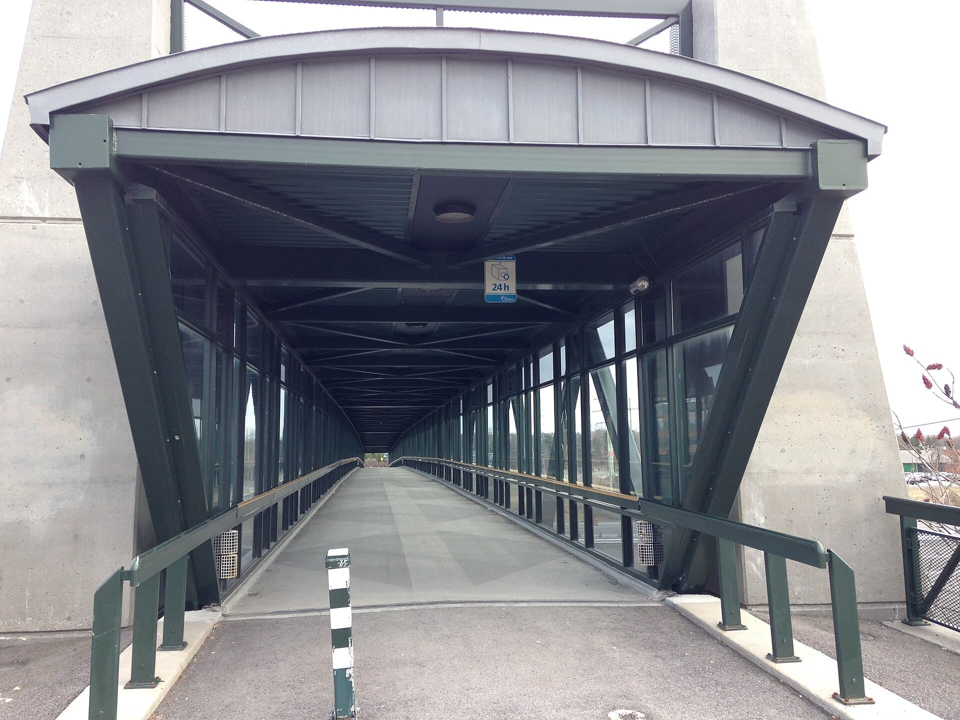 Kanata pedestrian and bike bridge in Ottawa